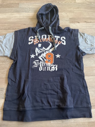 Shirt mit kapuze und - mit,